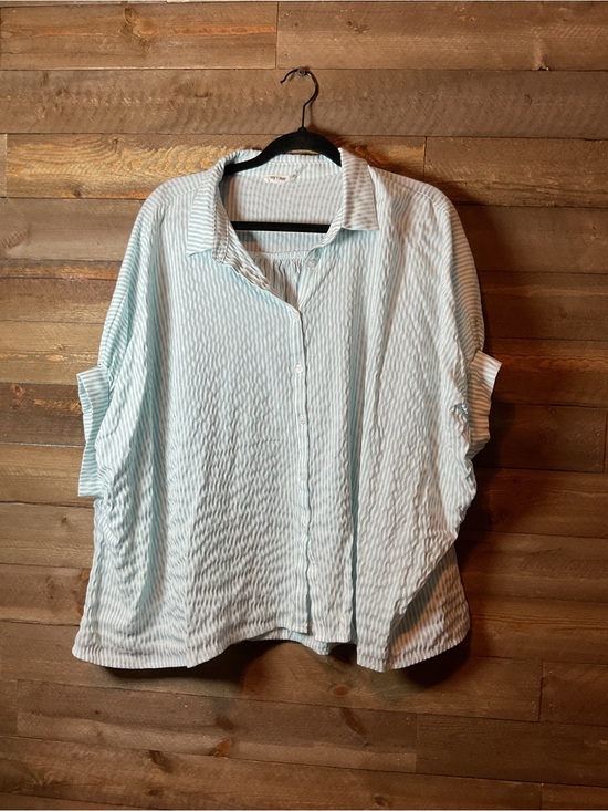 Day & Moon Tops - Day & Moon Light Blue White Striped Button Front Oversized Dolman Top Medium